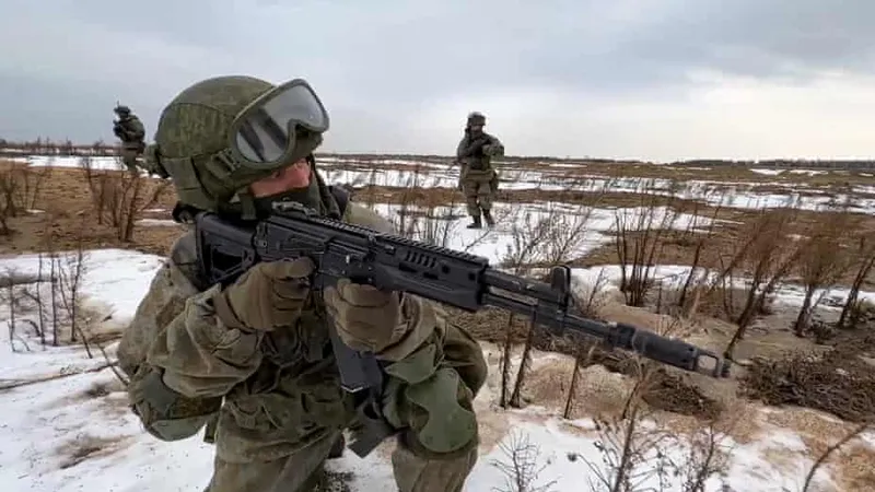 Fake News despre război în Sputnik, canalul de propagandă al Moscovei. Rușii vor demilitarizarea / Guardian