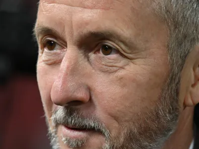 MM Stoica a făcut accident: ”Mașina e daună totală”