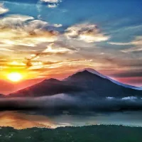 Muntele Agung, din Insula Bali - Foto: Flickr/Darren Willman