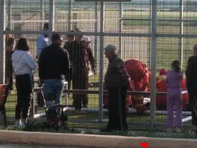 Un tânăr de 17 ani a ajuns în comă profundă după ce s-a prăbușit poarta de fotbal peste el Foto: observatornews.ro