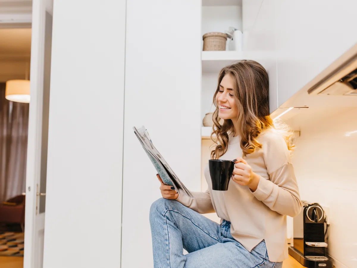 Lumină în apartament - Foto: Freepik