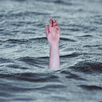 Un turist a murit după ce s-a înecat în Lacul Techirghiol. Medicii i-au declarat decesul. Ce a urmat - Foto: Arhiva / imagine rol ilustrativ