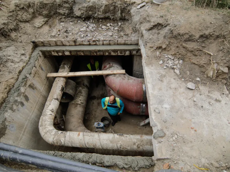 5000 de blocuri din București nu au apă caldă. Ce explicație primesc de la autorități Foto: Inquam Photos/George Călin