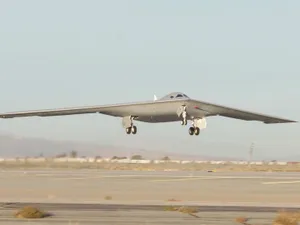 Rusia în panică. Bombardierul “invizibil” B-21 Raider al SUA de 730.000.000$ este în testele finale - Foto: Profimedia Images