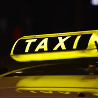 Taximetristul care ar fi înșelat un turist străin a fost reținut. A cerut 400 de euro pe o cursă - Foto: Arhivă (imagine cu rol ilustrativ)