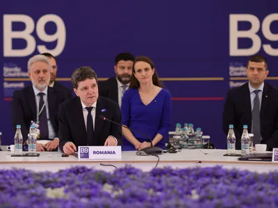 Nicușor Dan la Summitul B9 - Foto: Profimedia images