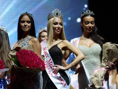 Miss Moscova, Angelina Brezhenskaya: Capitala României e „Bosnia și Herțegovina” - Foto: Twitter/Russian Market