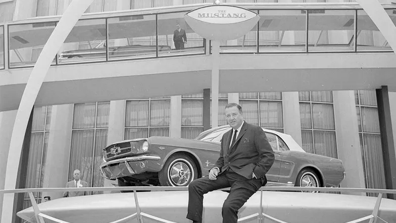Povestea celei mai vândute mașini sport: „Pony car” a ajuns la 60 de ani și a 7-a generație. Tot V8! - Foto: automotivehistory.org
