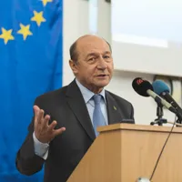 PMP și-a luat ”aurul” înapoi, spune Băsescu/FOTO: Facebook