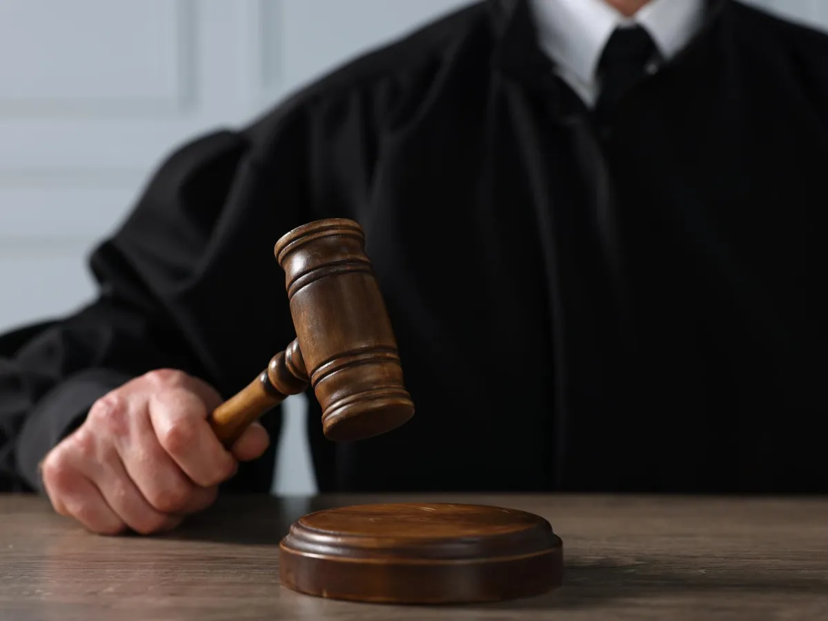 Judecători, soț și soție, ies la pensie la doar 54 ani. Vor avea împreună pensii de 40.000 lei