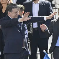 Crin Antonescu: Un preşedinte e liber când nu e finanţat de un om apropiat de Moscova - Foto: INQUAM PHOTOS/Justinel Stavaru