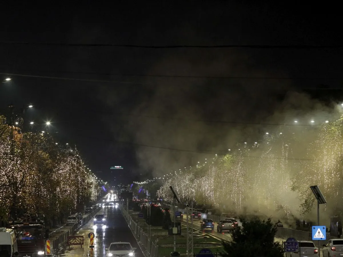Probă de lumini pentru mass-media, la Târgul de Crăciun Bucureşti, 28 noiembrie 2023 - Foto: INQUAM PHOTOS/Octav Ganea