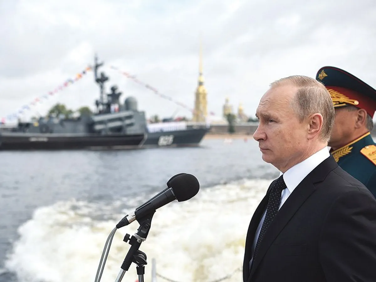 SEVASTOPOL Vladimir Putin a vizitat
Flota Crimeii
