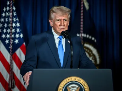 Donald Trump se distanțează de Viktor Orban și spune că noul premier al Ungariei va face treabă bună - Foto: Profimedia Images