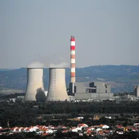 Portugalia, a patra țară UE care nu mai produce energie cu cărbune. Ultima termocentrală, închisă. / Foto: olhares67.wordpress.com