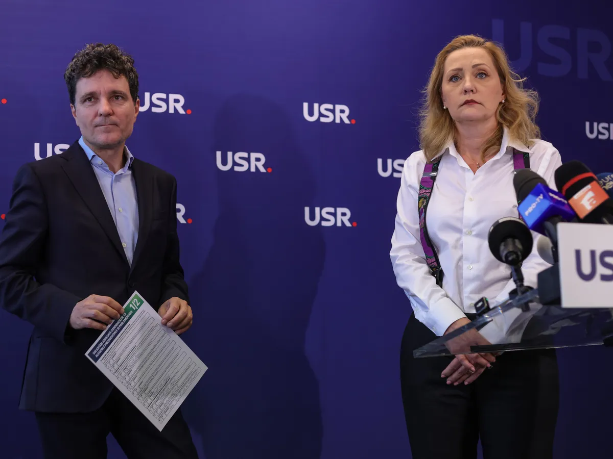 Nicușor Dan și Elena Lsconi - Foto: INQUAM PHOTOS / Sabin Cîrstoveanu