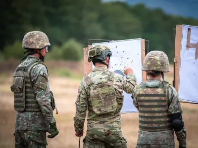 Recalcularea pensiilor militare, după soldă și condițiile de muncă. Crește vârsta de pensionare PROIECT