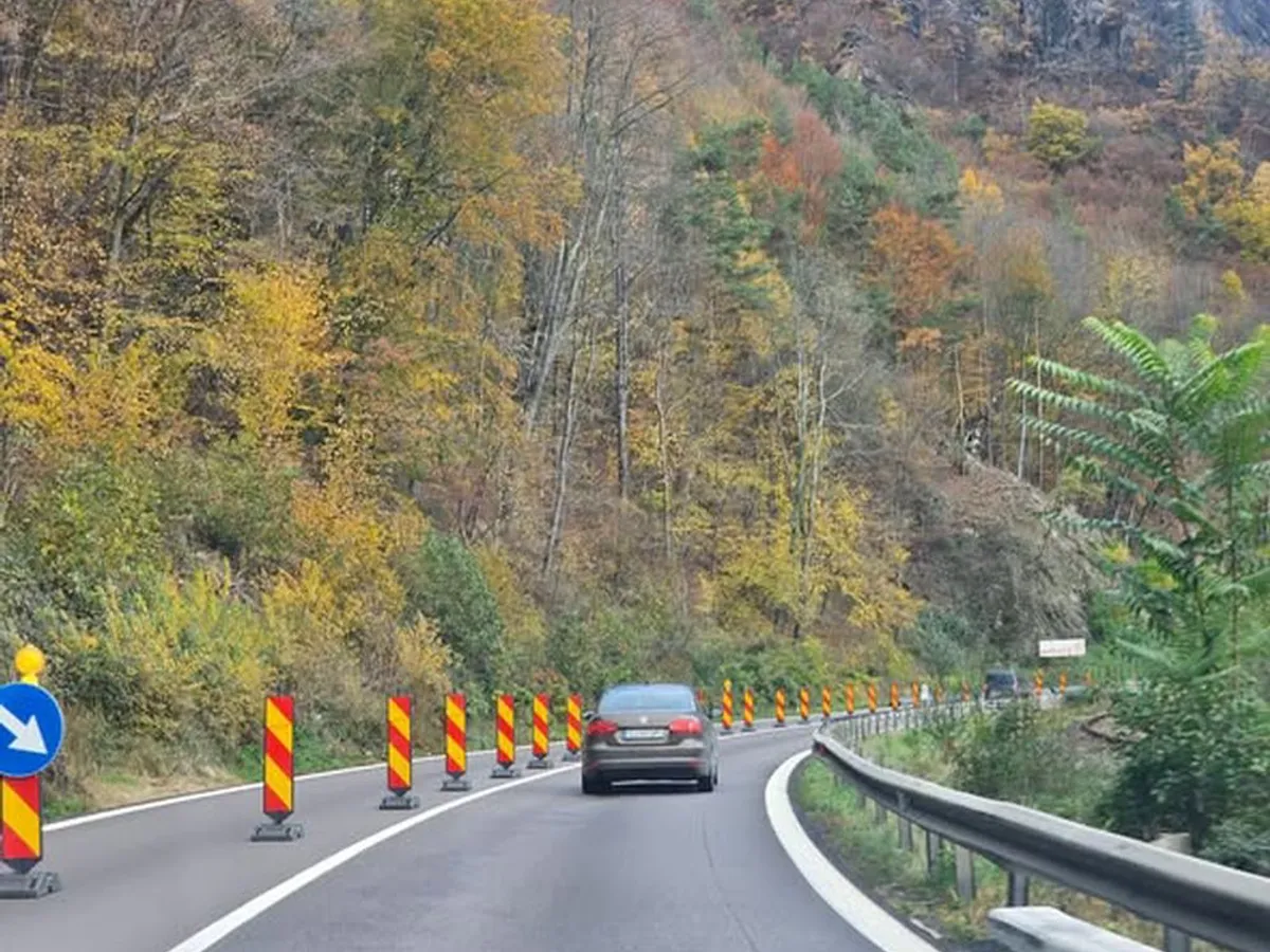 Noi restricții de trafic pe Valea Oltului. Lucrările la tunelul din A1 vor fi extinse, anunță CNAIR