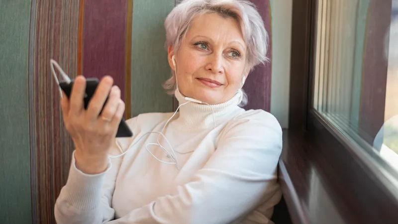 O româncă a rămas fără pensie 2 ani din cauza unui document. Ce i-a lipsit de la dosar? Foto: Freepik (fotografie cu caracter ilustrativ)