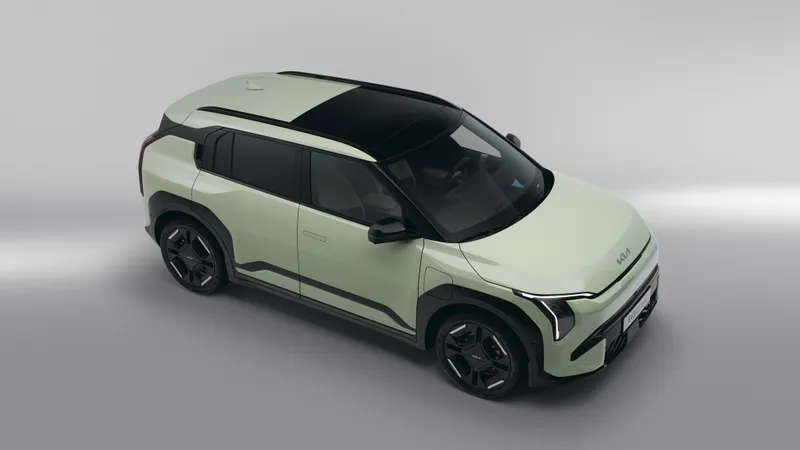 Un nou SUV compact 100% electric promite o autonomie de până la 600 km. Preț: de la 35.000 € - Foto: Kia