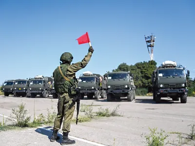 Pregătirile de război continuă. Armament considerat învechit este aruncat în prima linie - Foto: Profimedia Images