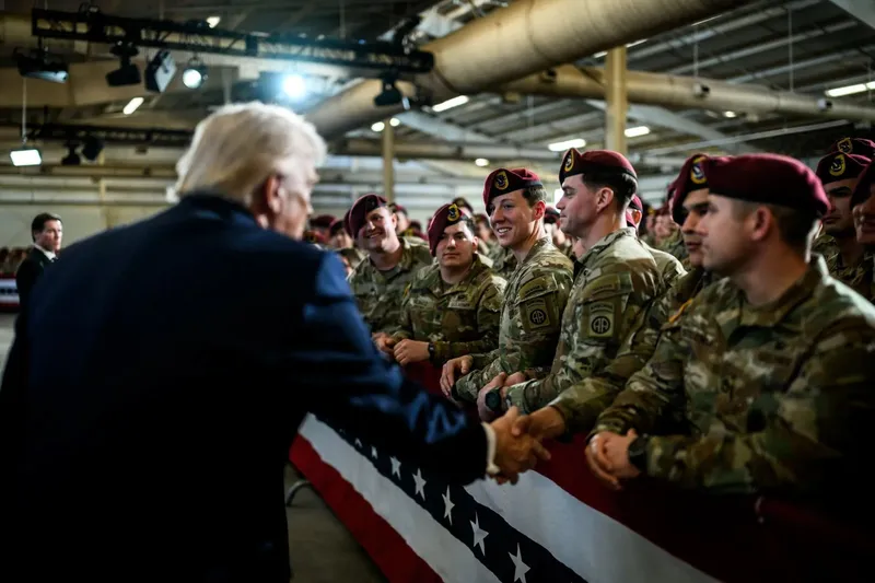 Trump amenință că distruge infrastructura Iranului dacă nu ridică blocada din Ormuz - Foto: Profimedia Images (imagine cu rol ilustrativ)