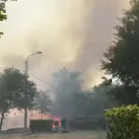 VIDEO Incendiu de vegetaţie uscată, în apropierea unui cartier de blocuri ANL din Galaţi - Foto: captură video Facebook/Băcanu Florin Foto