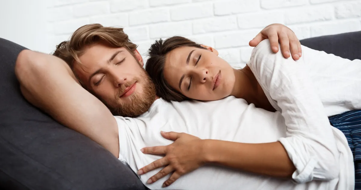 Sfatul experților pentru un somn profund. Reduceți anxietatea și vă simțiți odihnit • Newsweek România