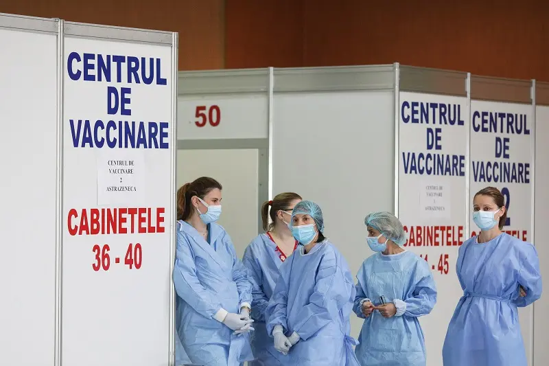 Marți, România avea 52 de centre de vaccinare cu circuit închis și 626 cu circuit deschis. Sursă imagine: Inquam Photos - Octav Ganea