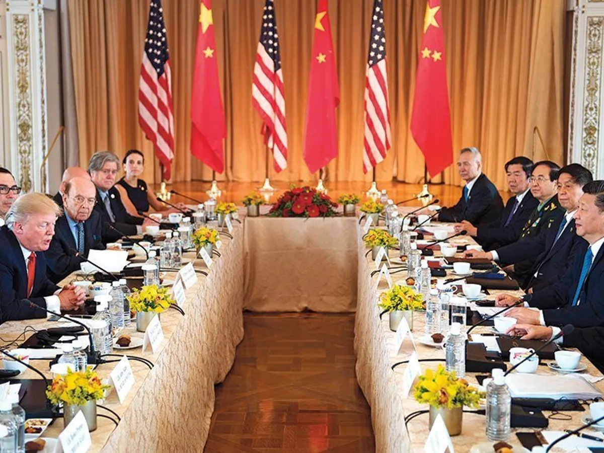 DISCUȚII DURE SUA ar putea convinge China să-și schimbe practicile comerciale concentrându-se pe „reciprocitate impusă". Trump și X discută la Mar-a-Lago, în 2017