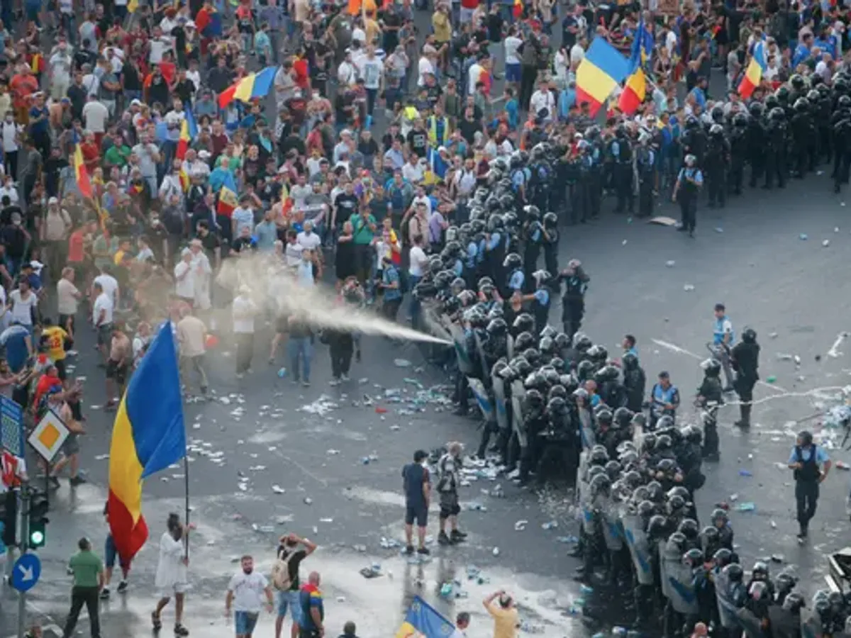 De ce nu s-a redeschis dosarul „10 august”: nu s-au trimis argumentele părților vătămate la instanță/FOTO: Inquam Photos/Andreea Neagoe