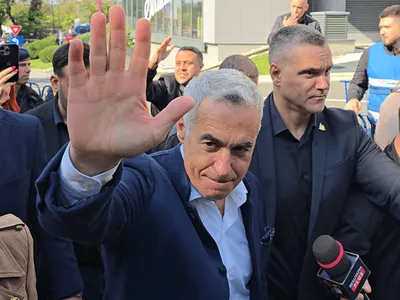 Călin Georgescu, acuzații de „antiromânism” la adresa lui Bolojan. Legături bizare între avorturi și anularea alegerilor