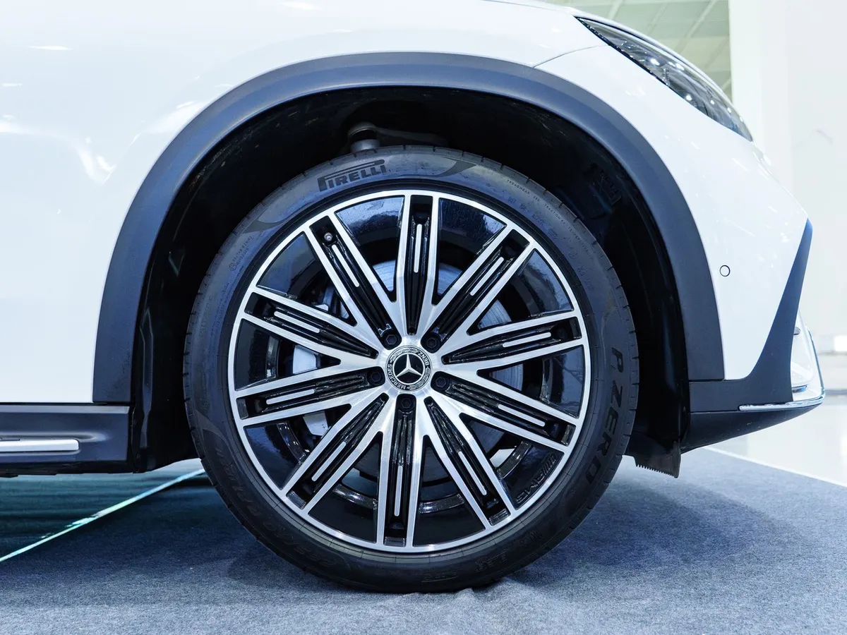 Mașinile electrice rulate, mai rentabile la achiziție. Prețuri și cu 70 la sută mai mici la modele de trei ani