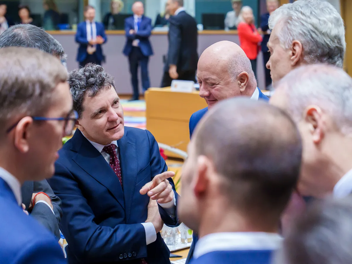 Nicușor Dan despre guvernare: Un succes în depășirea crizei, dar prea devreme pentru concluzii