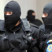 Mascați DIICOT (imagine cu caracter ilustrativ) - Foto: Poliția Română