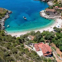 Golful Dubovica de pe insula Hvar - Foto: visit-hvar.com