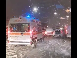 Calvarul din trafic, descris de ambulanţierii de serviciu din Iași: „Nu am mai văzut aşa ceva” - Foto: Ziarul de Iași