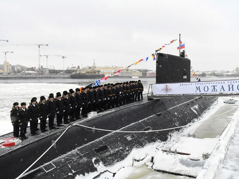 VIDEO Putin scufundă 2 submarine la 800 km de Constanța. Schimbări pe ruta armelor din Marea Neagră -