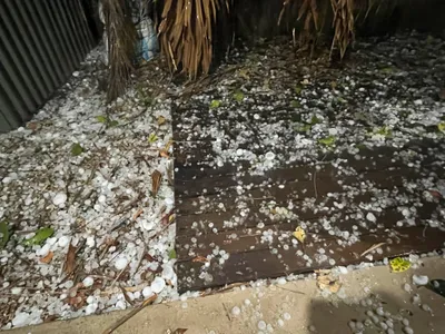 Grindină gigantică în Australia. 95.000 de locuințe din Queensland au rămas fără electricitate - Foto: X / @LogosVeritas369