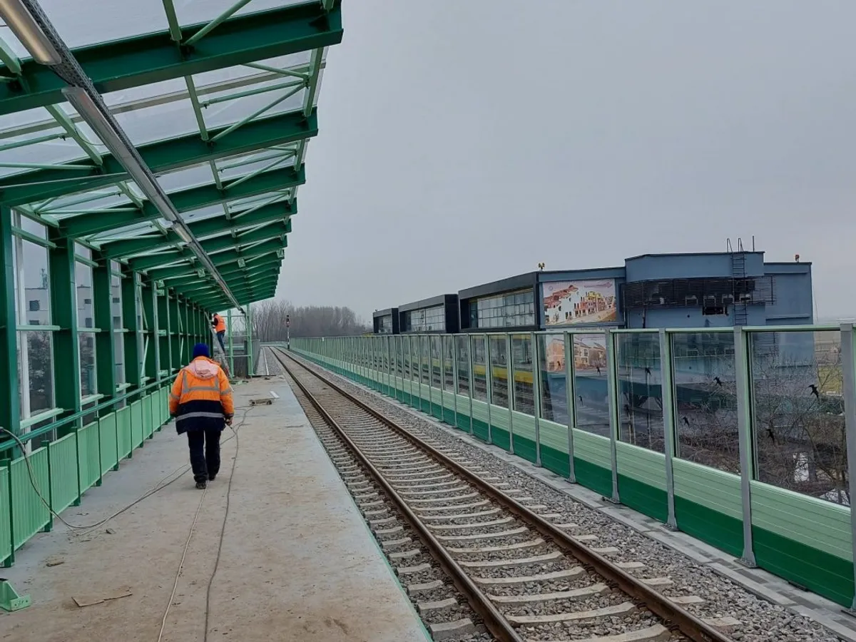 Gara făcută de stat pentru patinoarul lui Ion Țiriac, aproape gata. Foto Club Feroviar