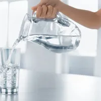 Câtă apă trebuie să bei pe zi și în ce cantitate. Beneficiile dezvăluite de nutriționiști - Foto: Profimedia / imagine rol ilustrativ