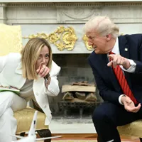 Trump anunță semnarea unui acord privind mineralele rare din Ucraina: „Joia viitoare vom semna" - Foto: Profimedia images