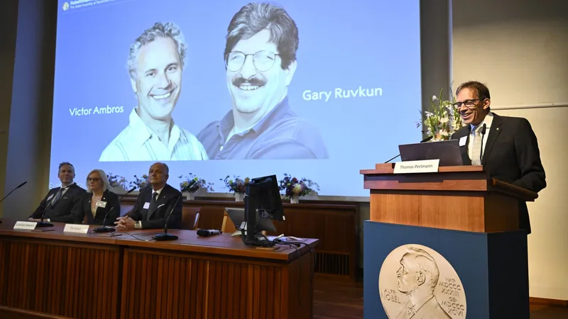 Premiul Nobel pentru Medicină, câștigat de Victor Ambros şi Gary Ruvkun. Au descoperit microARN-ul - Foto: Profimedia Images
