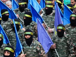 Organizațiile paramilitare din Iran au ieșit la vânătoare de agenți Mossad. Ce este Basij, gruparea care trezește temeri populației