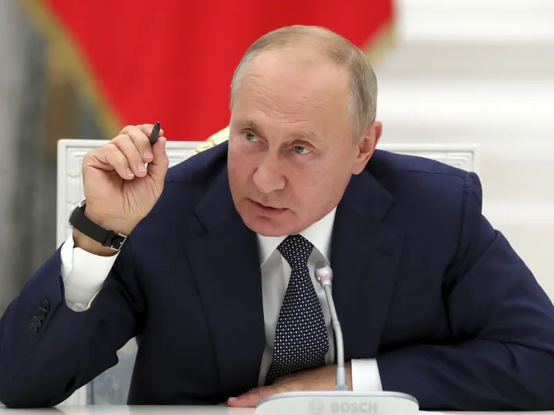 Putin tună că NATO l-a înșelat: Aderarea Ucrainei la Alianță ar putea duce la un război cu Rusia. / Foto: playtech.ro