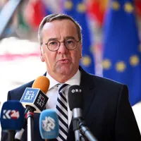 Avertismentul ministrului german al Apărării: Putin nu vrea pace în Ucraina. Trebuie să acționăm dur - Foto: Profimedia images