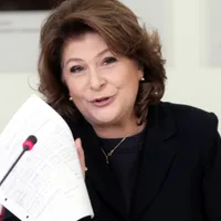 Rovana Plumb