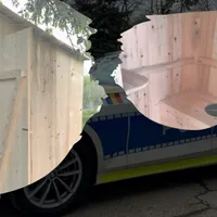 În Botoșani, Poliția are BMW-uri, dar face licitație pentru WC-uri din lemn - Foto: botosaneanul.ro