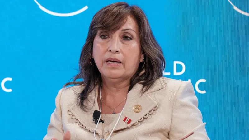 Procurorii o anchetează pe Dina Boluarte, noul preşedinte al statului Peru, pentru genocid - Foto: World Economic Forum on Flickr
