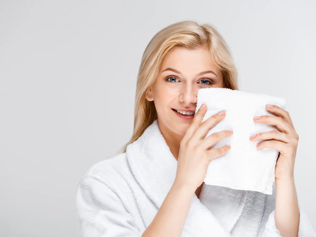 Este igienic să speli prosoapele de baie cu cele de bucătărie? Vezi temperatura ideală pentru a nu le strica